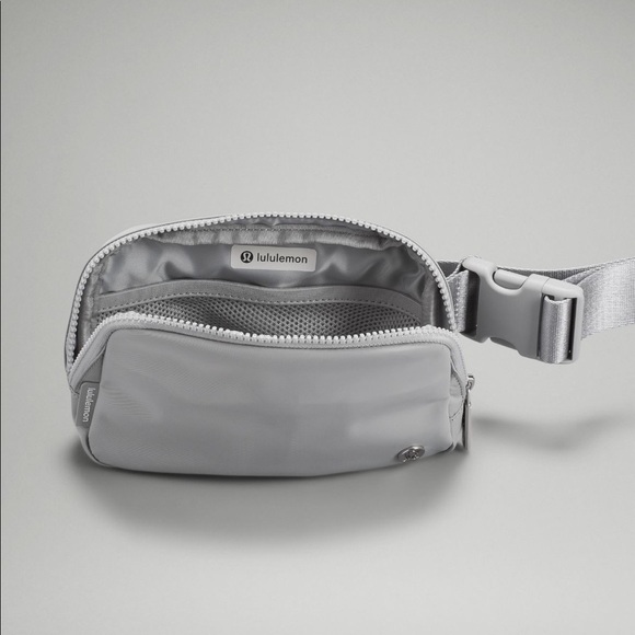 lululemon athletica Handbags - Lululemon Everywhere Belt Bag in Silver Drop